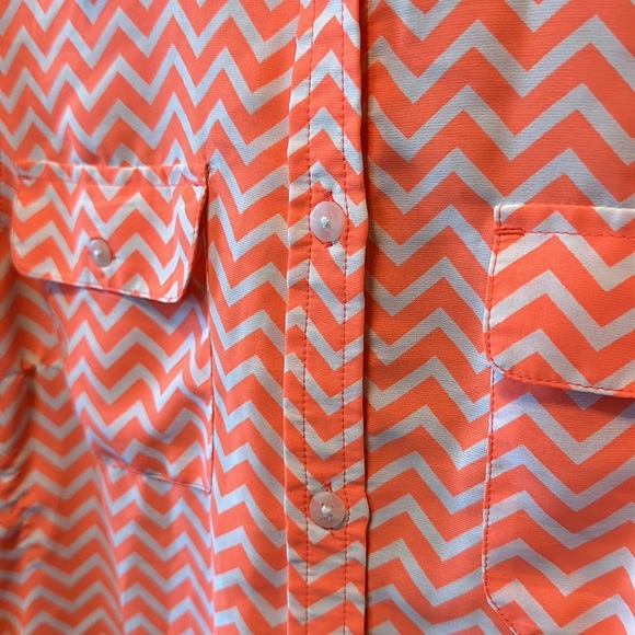 American Eagle Zig Zag Button Down - Picture 4 of 7